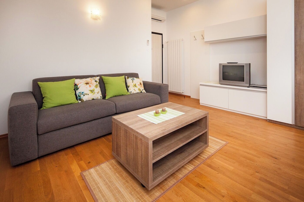 Apartments Nadia