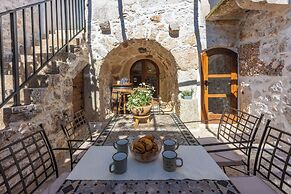 House Stara Kuca-old Stone House