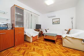 Apartment Kolar