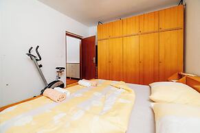 Apartment Kolar