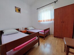 Apartment Ankica