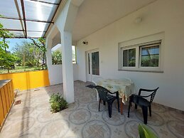 Apartment Ankica