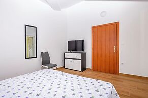 Apartments Mario
