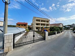 Apartments Ivan i Marija