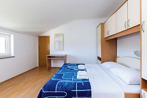 Apartments Ivan i Marija