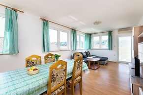 Apartments Ivan i Marija