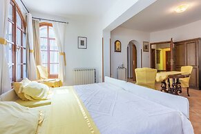 Apartments Mavero