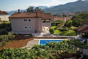 Apartment Josip