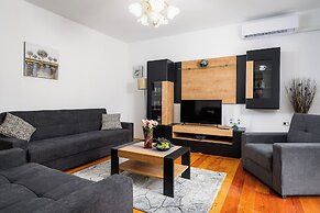 Apartment Paradiz