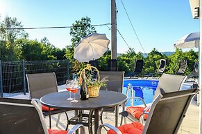 Apartment Paradiz