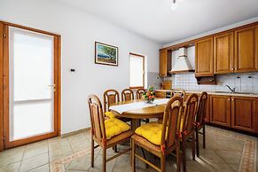 Apartment Paradiz