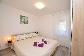 House Carlo