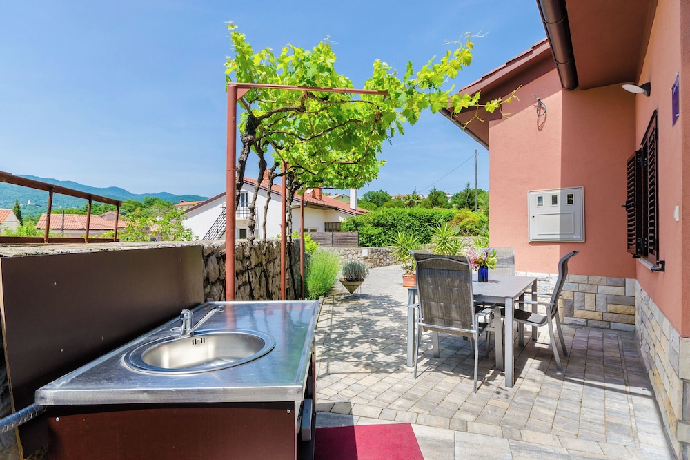 House Josip House