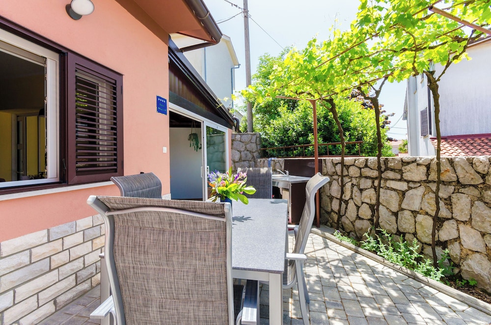 House Josip House