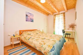 Apartment Fjaka