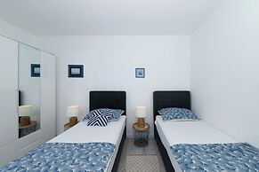 Apartment Zamalin Seaview
