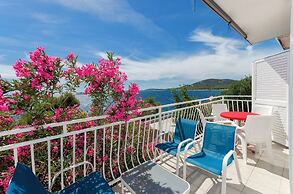 Apartment Zamalin Seaview