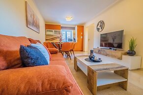 Apartments Lady 2