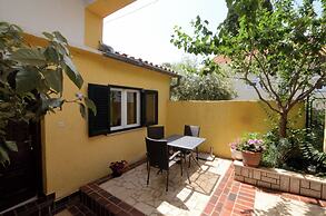 Apartments Pintur