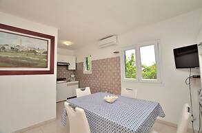 Apartments Pintur