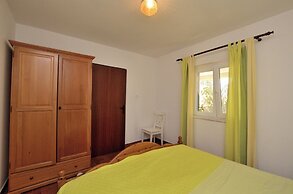 Apartments Pintur