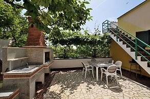 Apartments Pintur