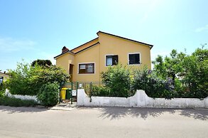 Apartments Pintur