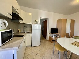 Apartments Veli Rat