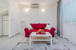 Apartment Burica