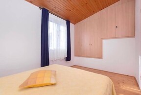 Apartment Burica