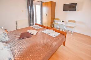 Rooms Oak Tree