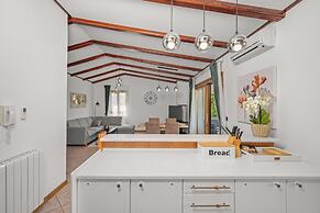 House Trget