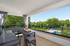 House Trget