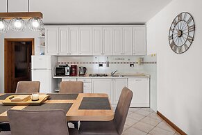 House Trget
