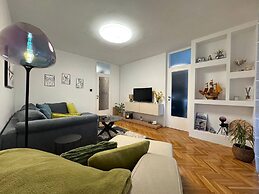 Apartment Wolfie
