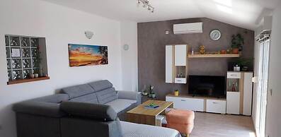 Apartment Plesa