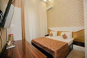 Dionis Hotel