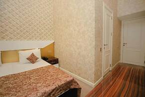 Dionis Hotel