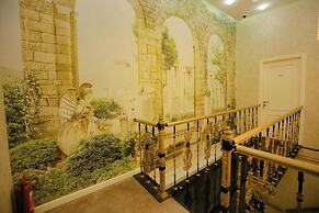 Dionis Hotel