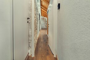 Apartment Gorgeous Historic Home
