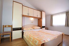 Apartments Mirjana V
