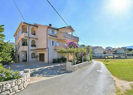 Apartments Mirjana V