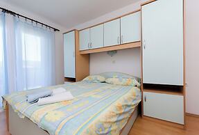 Apartments and Room Sime M