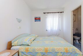 Apartments and Room Sime M