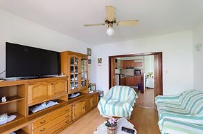Apartments and Room Sime M
