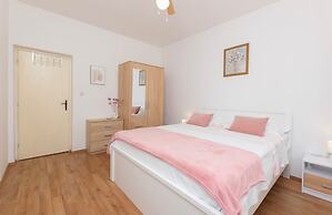 Apartment Nela