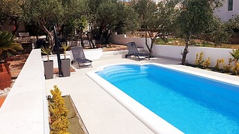 House Oliva