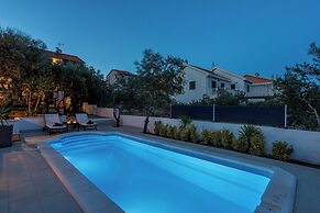 House Oliva