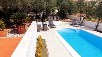 House Oliva
