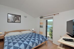 Apartments Lory